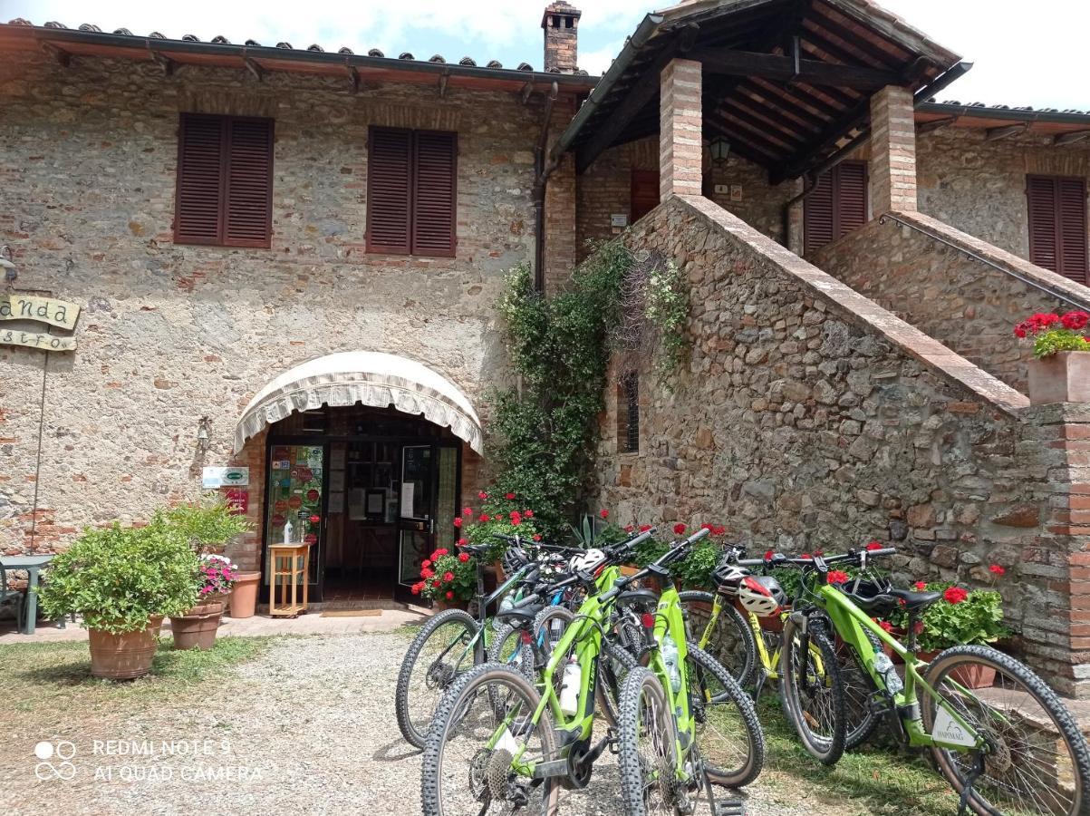 מונטיצ'יאנו Albergo Ristorante Da Vestro מראה חיצוני תמונה