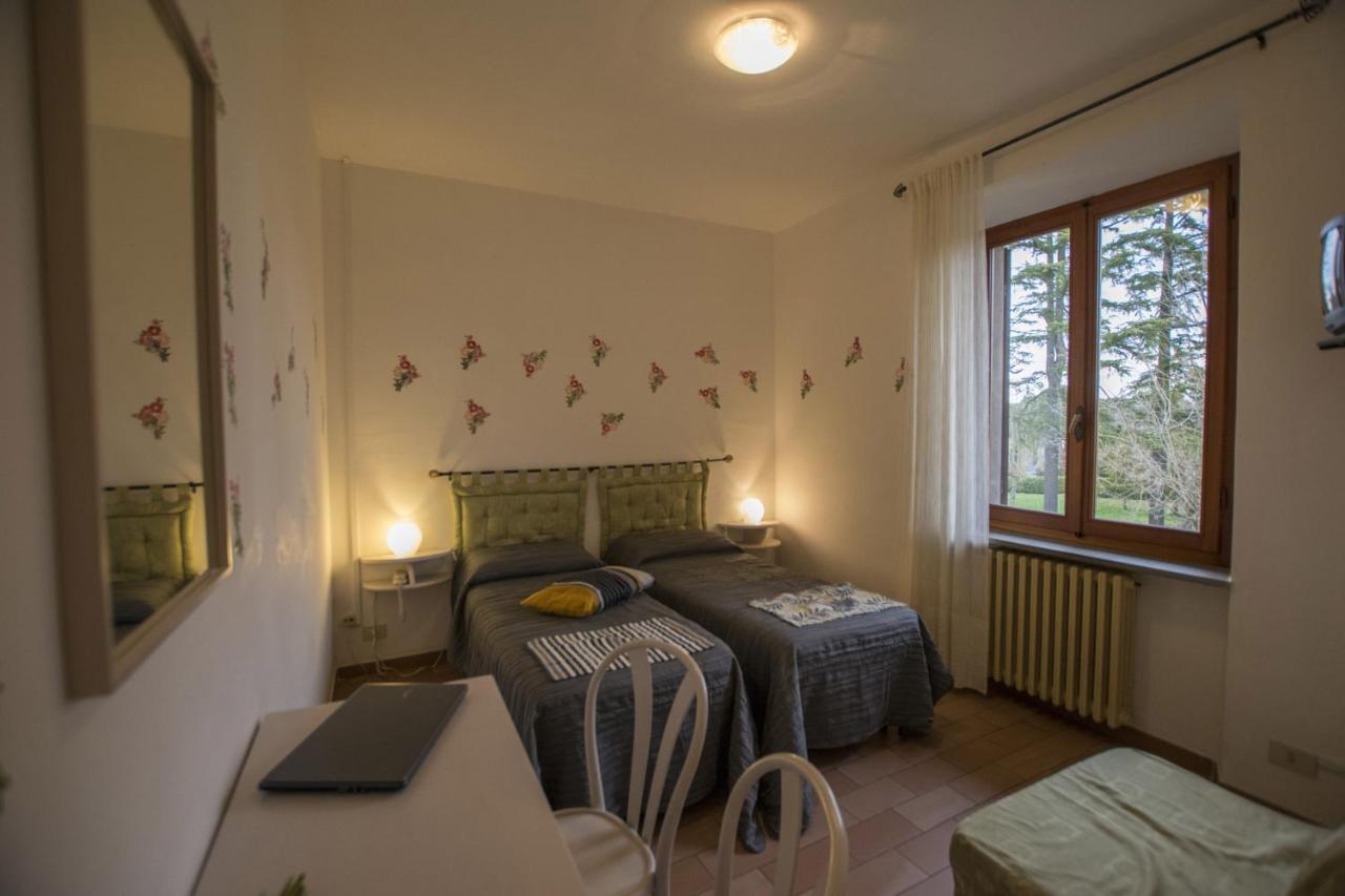 מונטיצ'יאנו Albergo Ristorante Da Vestro מראה חיצוני תמונה