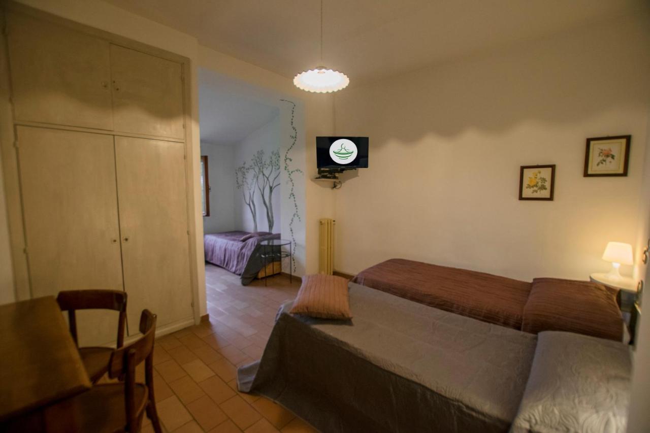 מונטיצ'יאנו Albergo Ristorante Da Vestro מראה חיצוני תמונה