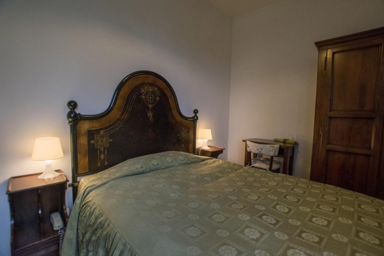 מונטיצ'יאנו Albergo Ristorante Da Vestro מראה חיצוני תמונה